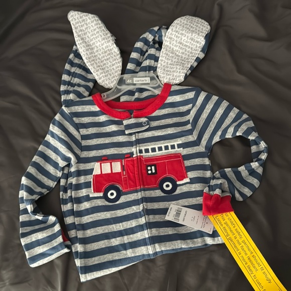 NWT Footed PJ’s - Picture 1 of 2